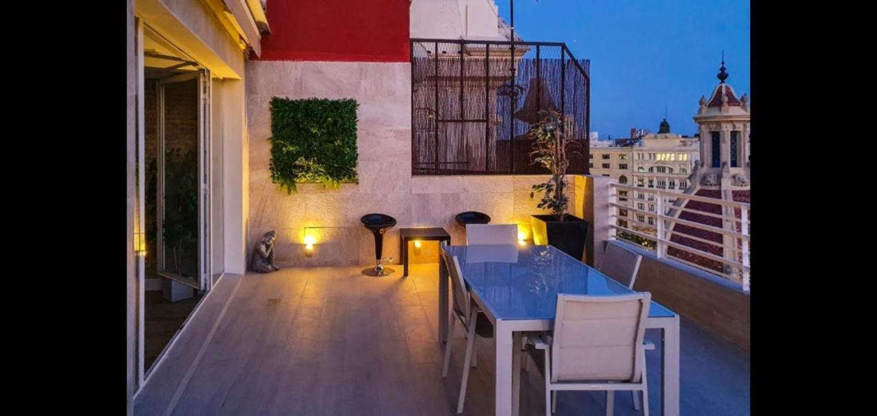 Atico De Lujo Apartment Valencia Exterior photo
