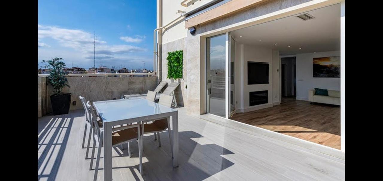 Atico De Lujo Apartment Valencia Exterior photo
